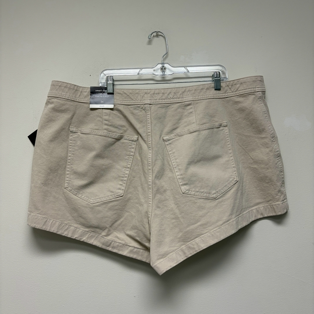 Womens Jean Shorts Sizes 22&24 Available #283-284 - Picture 6 of 13